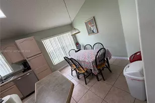 2515 La Jolla Trail, Kissimmee, FL 34747 - Photo 9