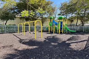 2469 Cordoba Bend, Weston, FL 33327 - Photo 39