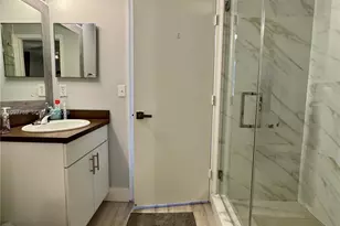 2469 Cordoba Bend, Weston, FL 33327 - Photo 25