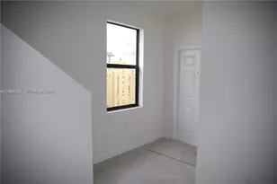 5001 Peacock Way, Dania Beach, FL 33312 - Photo 27