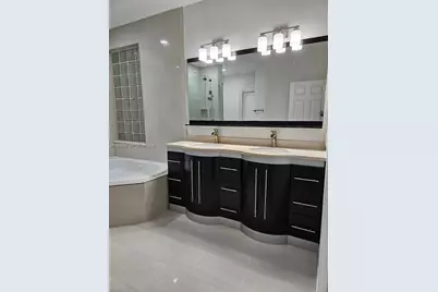 10084 Lexington Estates Blvd, Boca Raton, FL 33428 - Photo 15