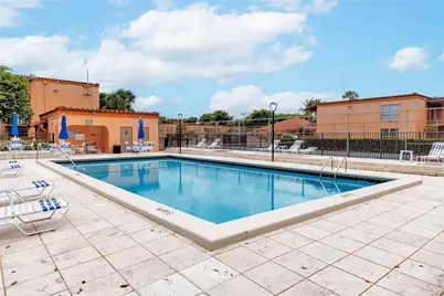 7130 Fairway Dr #L26, Miami Lakes, FL 33014 - Photo 21