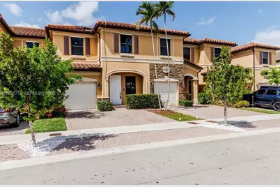 3335 W 94th Ter, Hialeah, FL 33018 - Photo 3