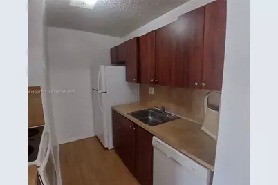 7405 SW 152 Ave #202, Kendall, FL 33176 - Photo 5