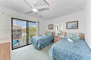 3400 6th Ave, Holmes Beach, FL 34217 - Photo 7