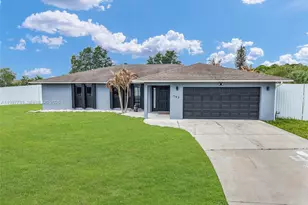 702 NW Orchid St, Port Saint Lucie, FL 34983 - Photo 13