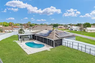 702 NW Orchid St, Port Saint Lucie, FL 34983 - Photo 3