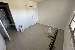 800 SW 125th Way, Pembroke Pines, FL 33027 - Photo 13