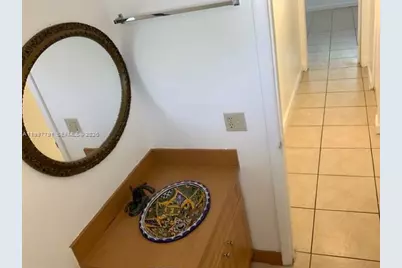 9357 Fontainebleau Blvd #D303, Miami, FL 33172 - Photo 9