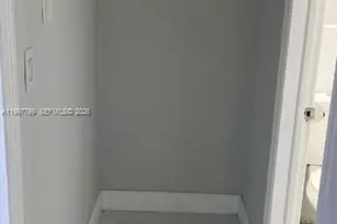 1845 Pembroke Rd, Hollywood, FL 33020 - Photo 9