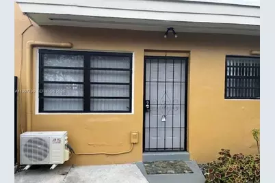 1845 Pembroke Rd #1-1, Hollywood, FL 33020 - Photo 1