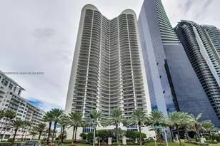 17201 Collins Ave, Sunny Isles Beach, FL 33160 - Photo 41