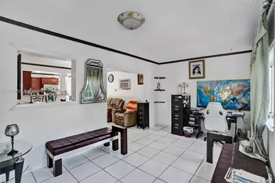 2158 NW 100th St, Miami, FL 33147 - Photo 11