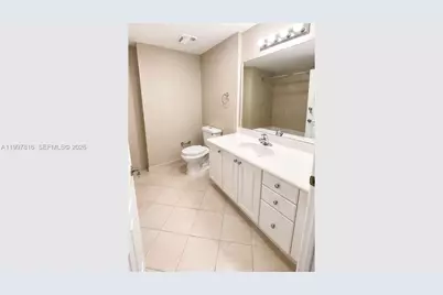 8390 SW 72nd Ave #428, Miami, FL 33143 - Photo 15