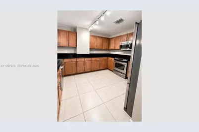 8390 SW 72nd Ave #428, Miami, FL 33143 - Photo 13