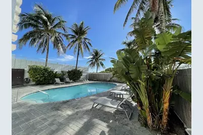 335 Ocean Dr #214, Miami Beach, FL 33139 - Photo 9