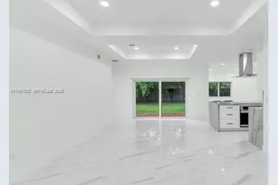 4127 NE 30th St, Homestead, FL 33033 - Photo 5