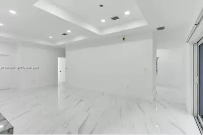 4127 NE 30th St, Homestead, FL 33033 - Photo 9