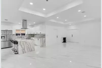 4127 NE 30th St, Homestead, FL 33033 - Photo 11