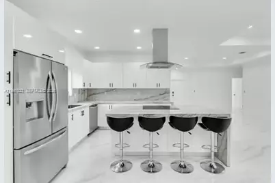 4127 NE 30th St, Homestead, FL 33033 - Photo 13