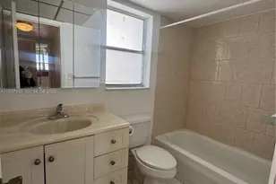 8200 Sunrise Lakes Blvd, Sunrise, FL 33322 - Photo 11