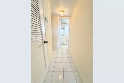 8200 Sunrise Lakes Blvd #207, Sunrise, FL 33322 - Photo 3