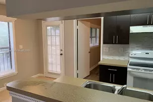 3932 NW 87th Ave, Sunrise, FL 33351 - Photo 5