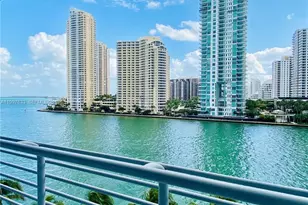 325 S Biscayne Blvd, Miami, FL 33131 - Photo 3