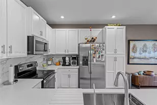 23218 SW 110th Ct, Homestead, FL 33032 - Photo 13