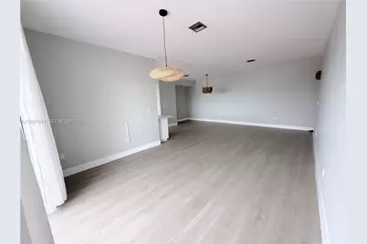 49 Majorca Ave #503, Coral Gables, FL 33134 - Photo 5