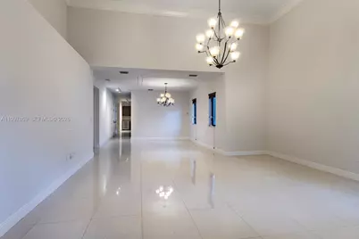 324 SW 30th Rd #-, Miami, FL 33129 - Photo 3