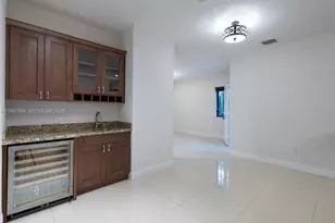 324 SW 30th Rd, Miami, FL 33129 - Photo 21
