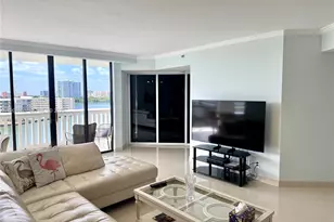 1000 Island Bl, Aventura, FL 33160 - Photo 7