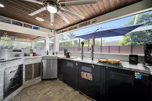 1574 Ricardo, Fort Myers, FL 33901 - Photo 9