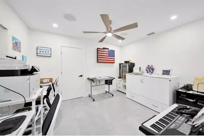 1574 Ricardo, Fort Myers, FL 33901 - Photo 23