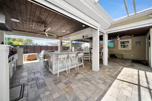 1574 Ricardo, Fort Myers, FL 33901 - Photo 5