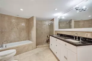 5660 Collins Ave, Miami Beach, FL 33140 - Photo 29