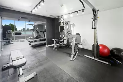 1 Glen Royal Pkwy #1002, Miami, FL 33125 - Photo 9