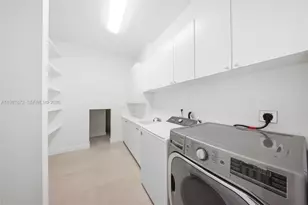 3752 NE 199th St, Aventura, FL 33180 - Photo 33