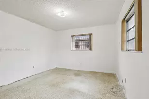 4756 SW 7th St, Miami, FL 33134 - Photo 17