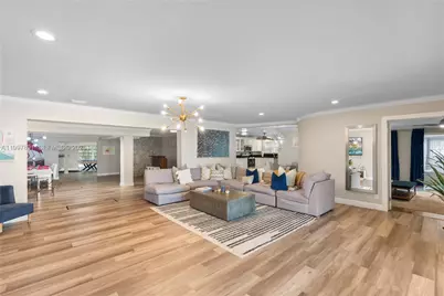 1652 NE 39th St, Oakland Park, FL 33334 - Photo 3