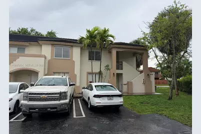 6676 SW 115th Ct #402, Miami, FL 33173 - Photo 3