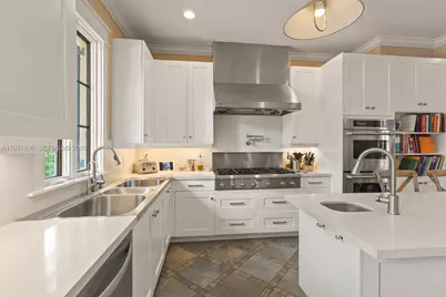 685 Harbor Ln, Key Biscayne, FL 33149 - Photo 5
