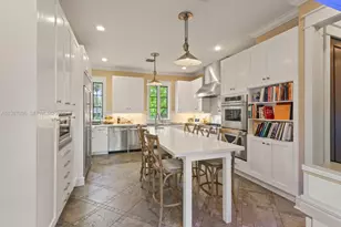 685 Harbor Ln, Key Biscayne, FL 33149 - Photo 9