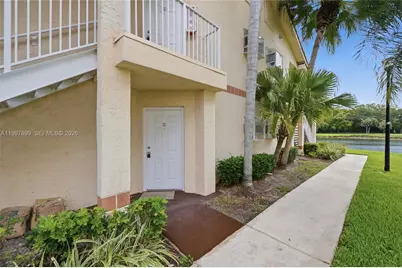 3310 N Pinewalk Dr N #1817, Margate, FL 33063 - Photo 3