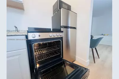 842 Meridian Ave #2G, Miami Beach, FL 33139 - Photo 5