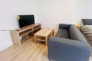 842 Meridian Ave, Miami Beach, FL 33139 - Photo 11