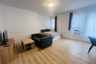 842 Meridian Ave, Miami Beach, FL 33139 - Photo 9