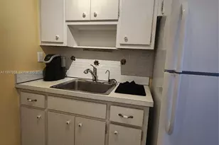 2170 NE 51st Ct, Fort Lauderdale, FL 33308 - Photo 9