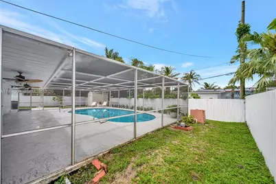 15010 NE 7th Ave, Miami, FL 33161 - Photo 37